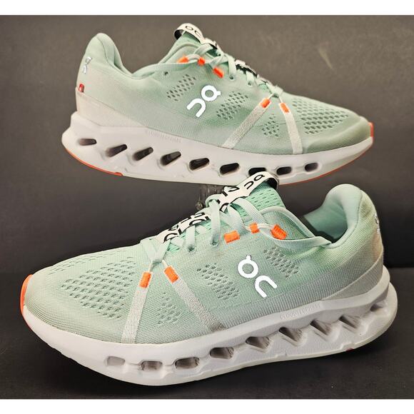 Oncloud Women 9.5 Comfy footwear